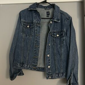 GAP Blue Jean Jacket. Size Medium
